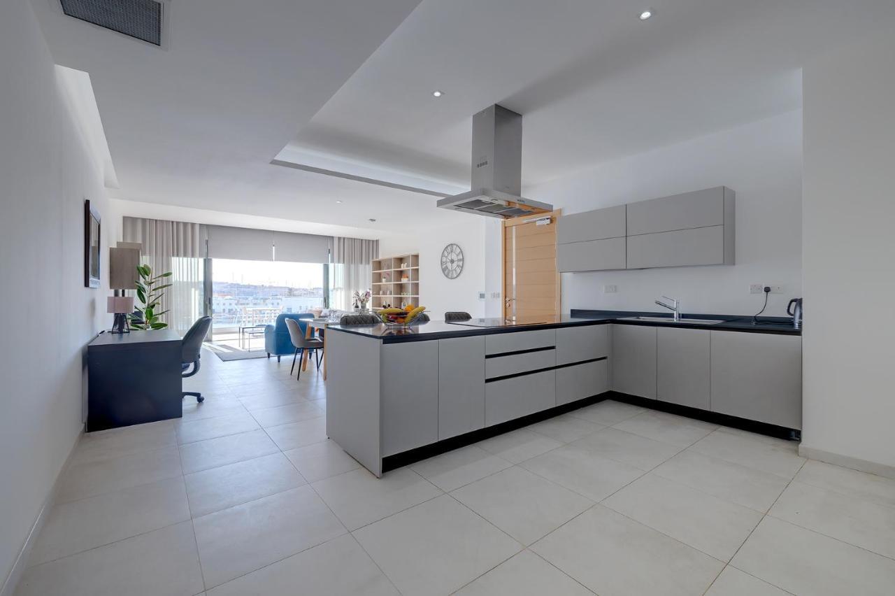 Apartment Superlative With Valletta And Harbour Views *