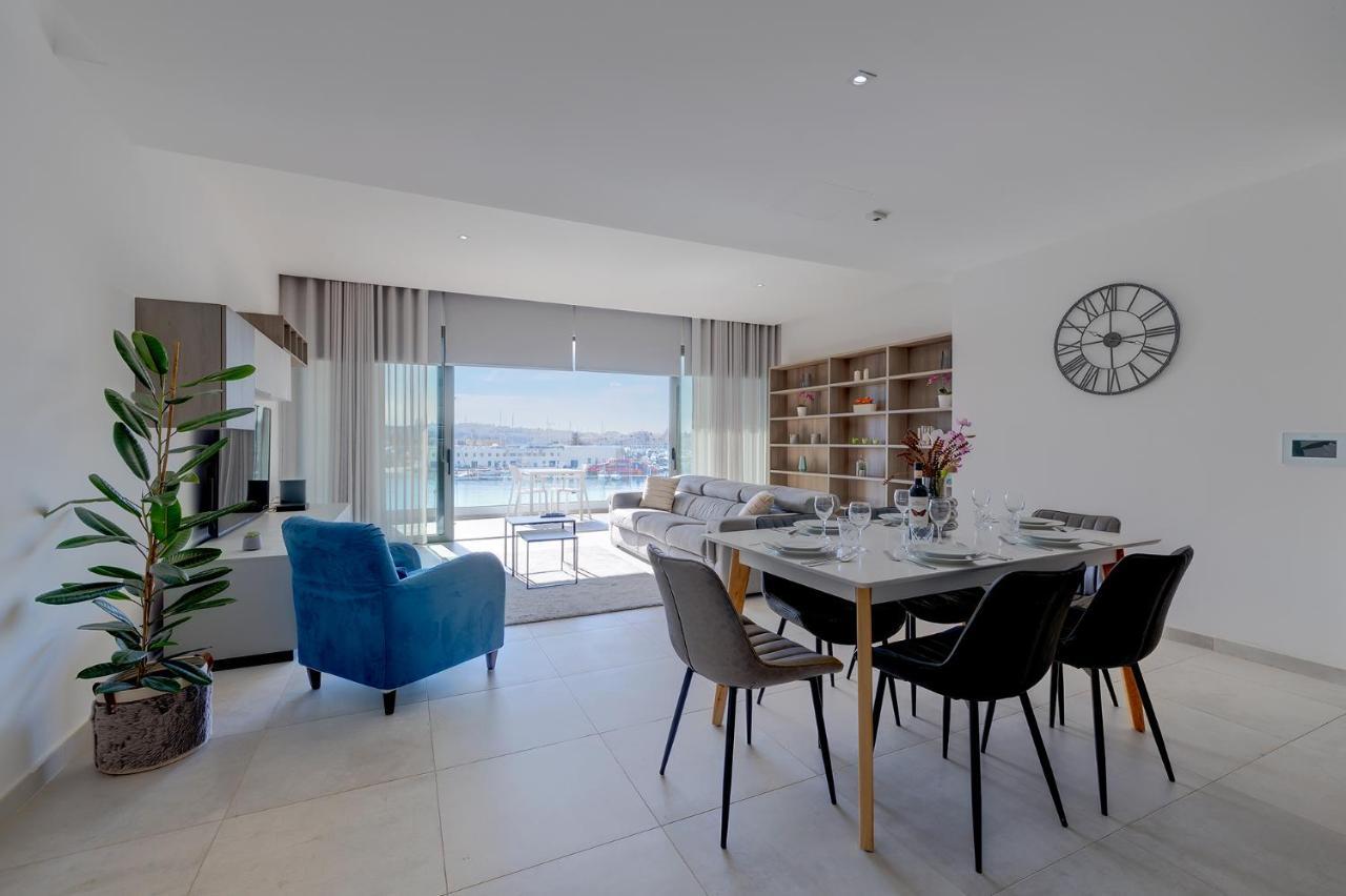 Superlative With Valletta And Harbour Views