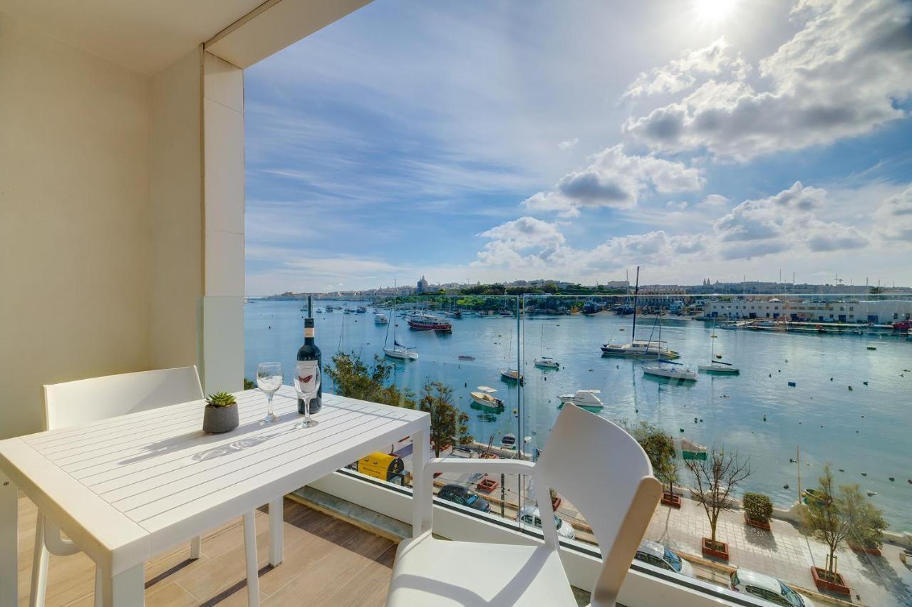 Superlative With Valletta And Harbour Views